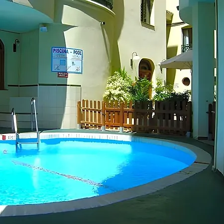 Hotel Mediterraneo 4*